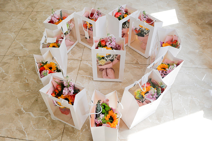 爱在三八节,情暖半边天 济南赛成为女员工送上节日祝福